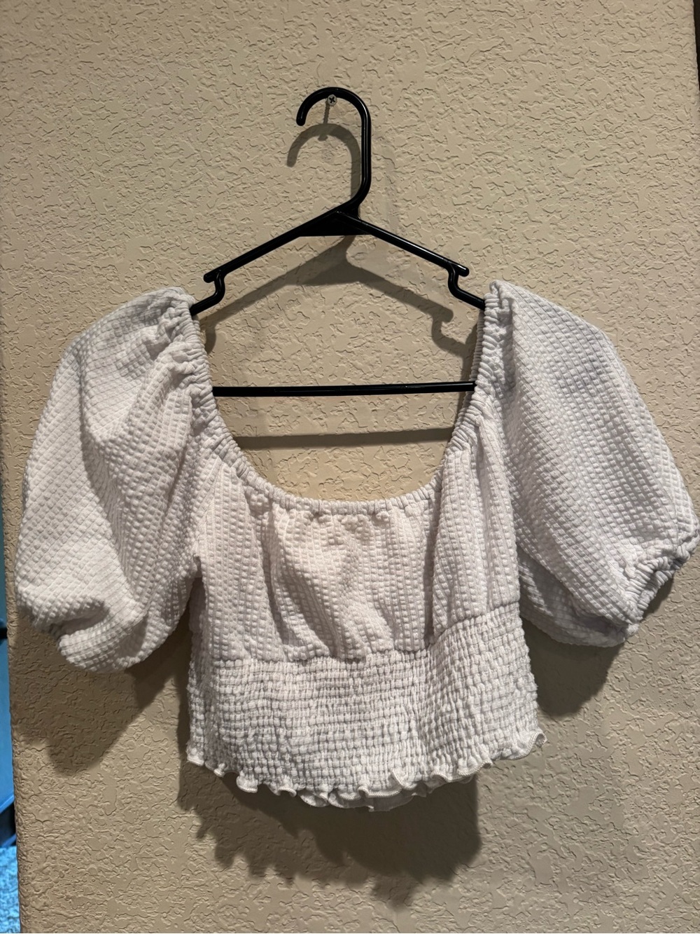 Altar'd State White Puff-Sleeve Crop Top